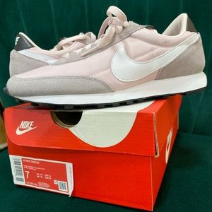 New Nike Dbreak Tennis Shoes